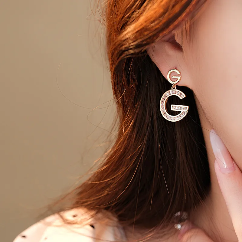 1 Pair Simple Style Classic Style Letter Inlay Copper Zircon Drop Earrings display picture 5