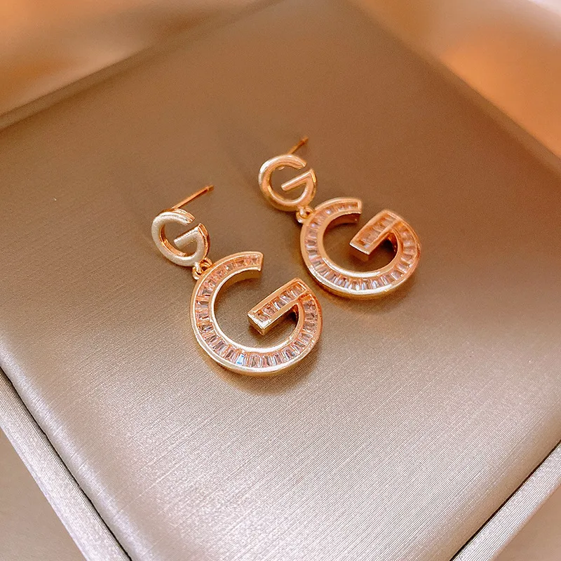 1 Pair Simple Style Classic Style Letter Inlay Copper Zircon Drop Earrings display picture 4