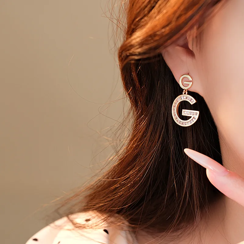 1 Pair Simple Style Classic Style Letter Inlay Copper Zircon Drop Earrings display picture 7