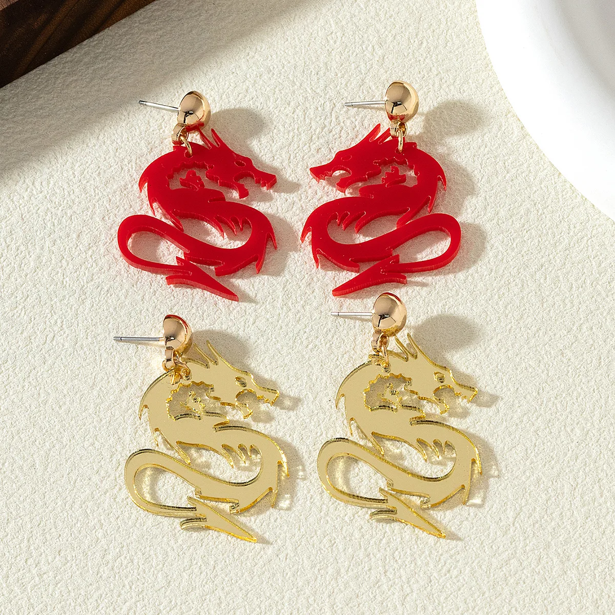 1 Pair Simple Style Dragon Arylic Drop Earrings display picture 4
