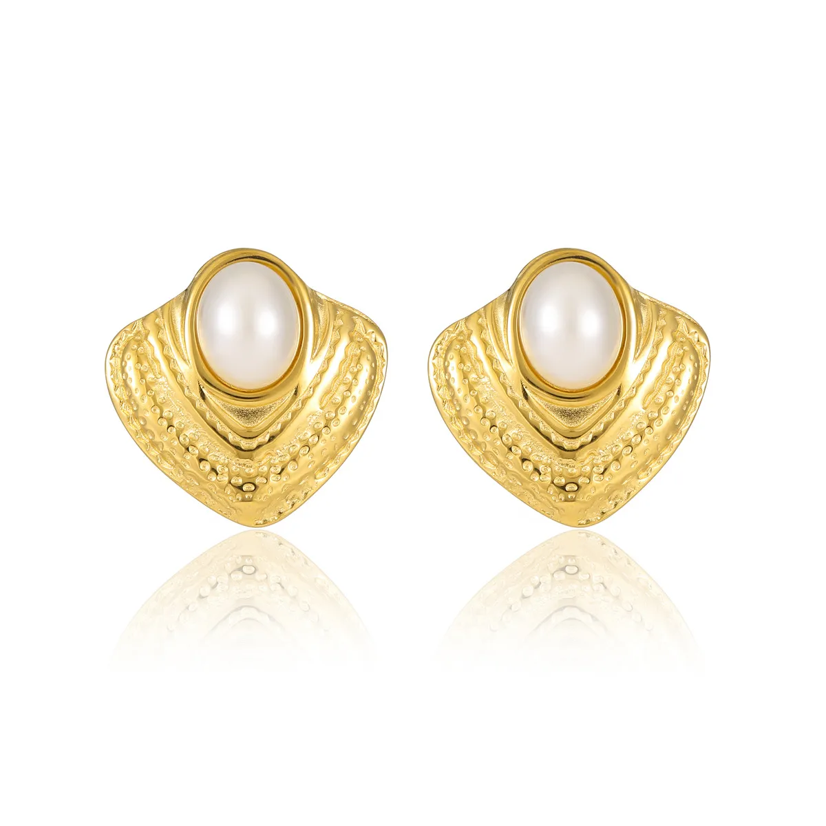 1 Pair Elegant Retro Commute Geometric Oil Pressure 304 Stainless Steel 18K Gold Plated Ear Studs display picture 1