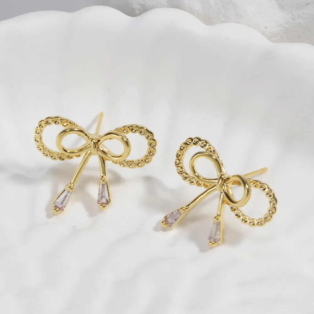 1 Pair Sweet Simple Style Bow Knot Copper Gold Plated Ear Studs display picture 5