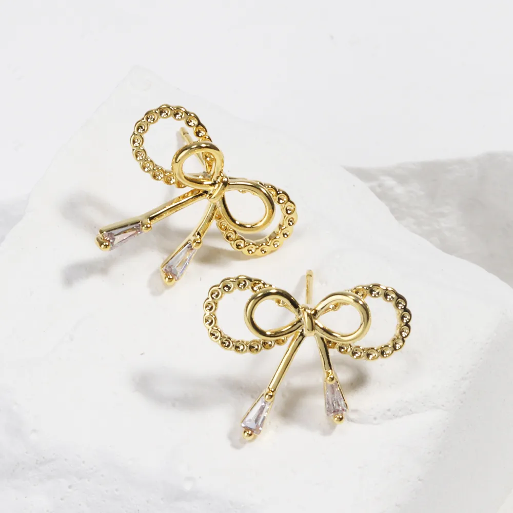 1 Pair Sweet Simple Style Bow Knot Copper Gold Plated Ear Studs display picture 2