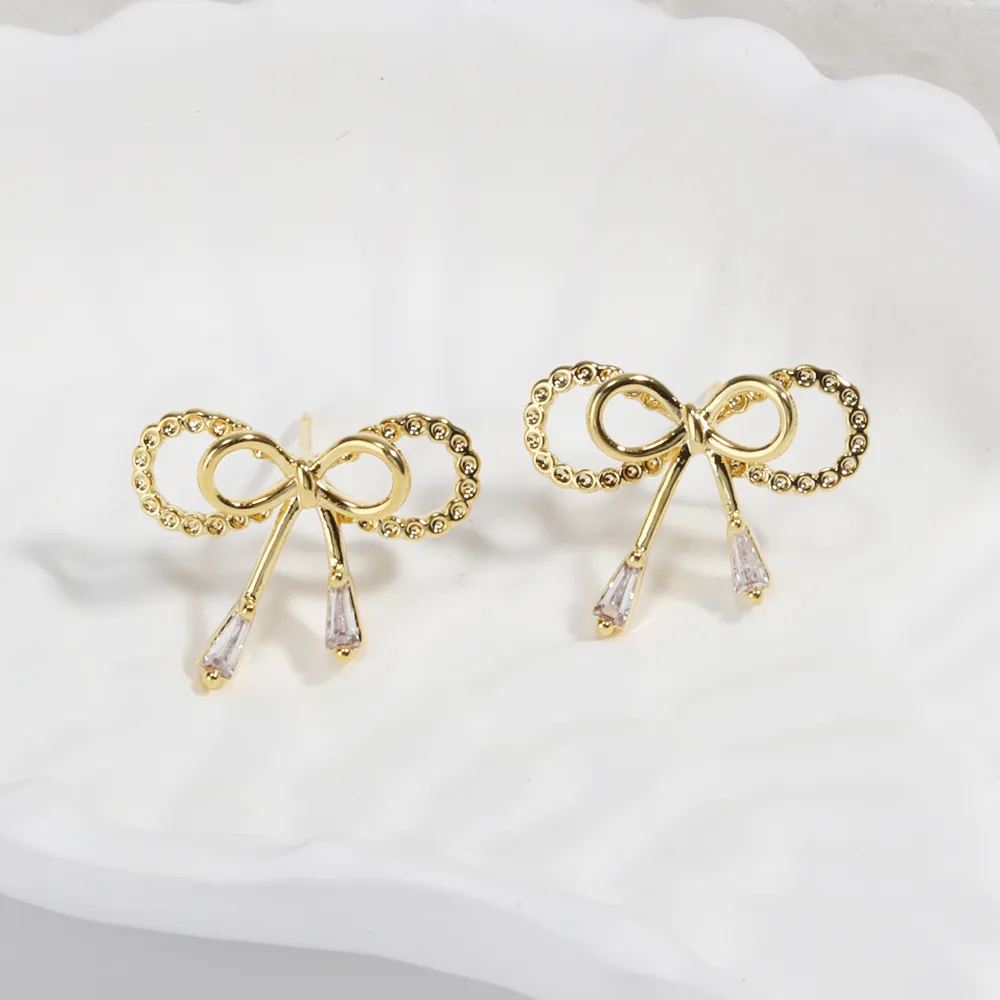 1 Pair Sweet Simple Style Bow Knot Copper Gold Plated Ear Studs display picture 3