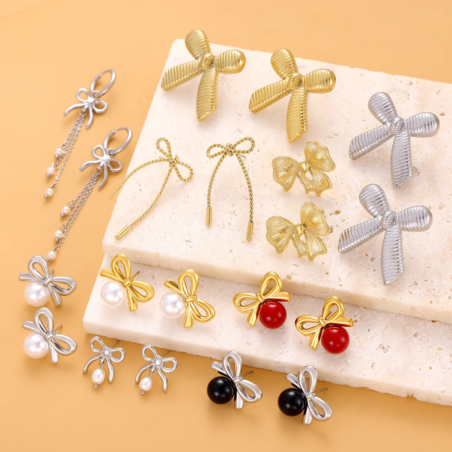 1 Pair Simple Style Bow Knot 304 Stainless Steel 18K Gold Plated Earrings display picture 2