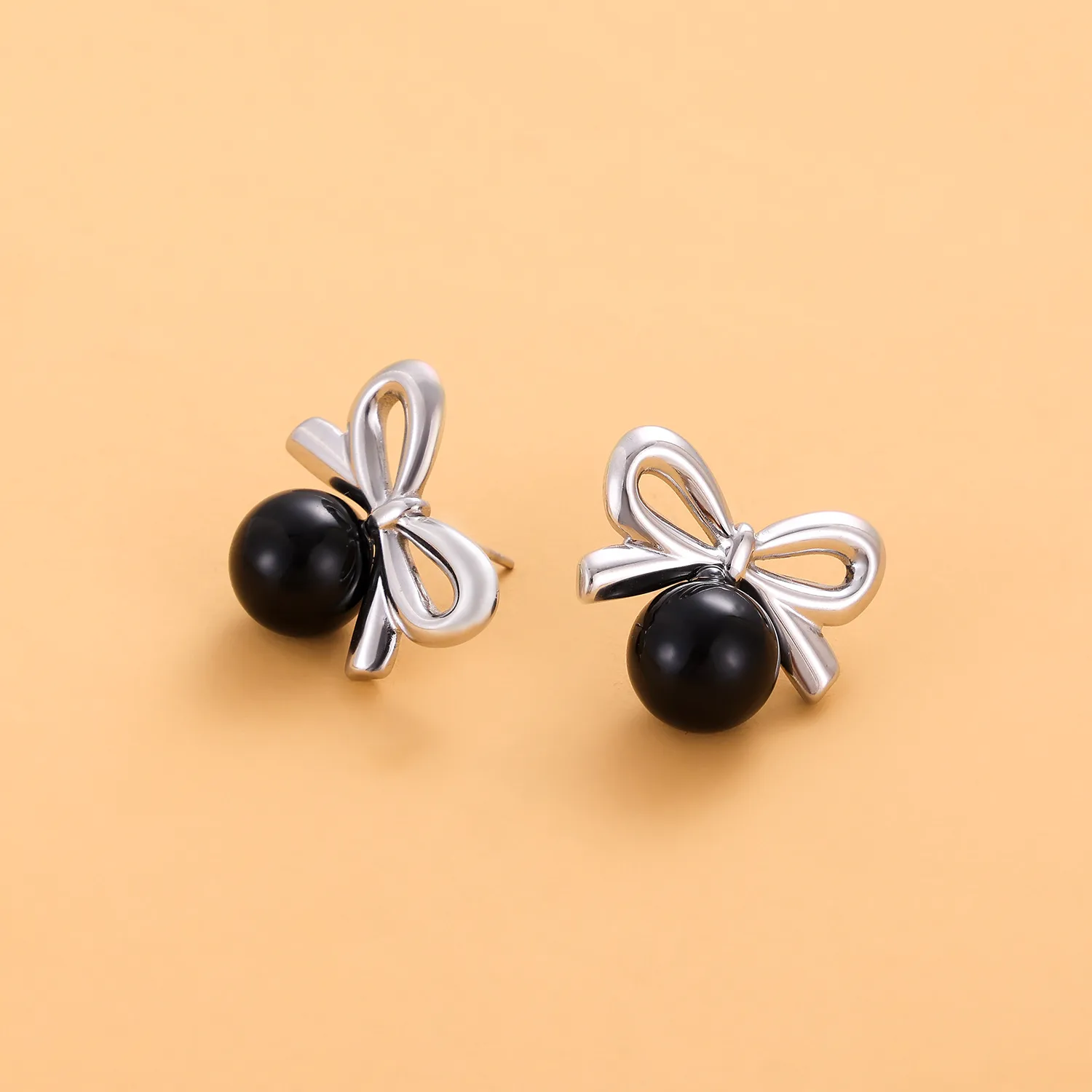 1 Pair Simple Style Bow Knot 304 Stainless Steel 18K Gold Plated Earrings display picture 10