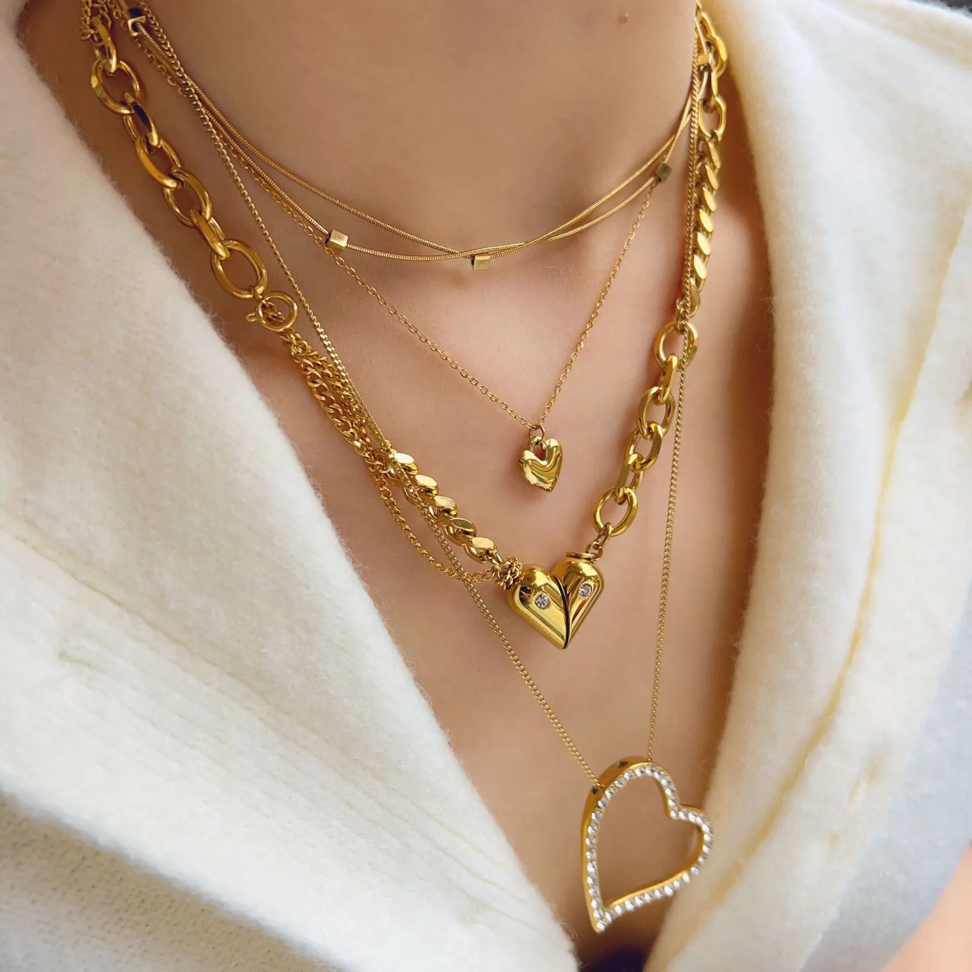 Wholesale Jewelry Simple Style Heart Shape 304 Stainless Steel 18K Gold Plated Pendant Necklace display picture 1