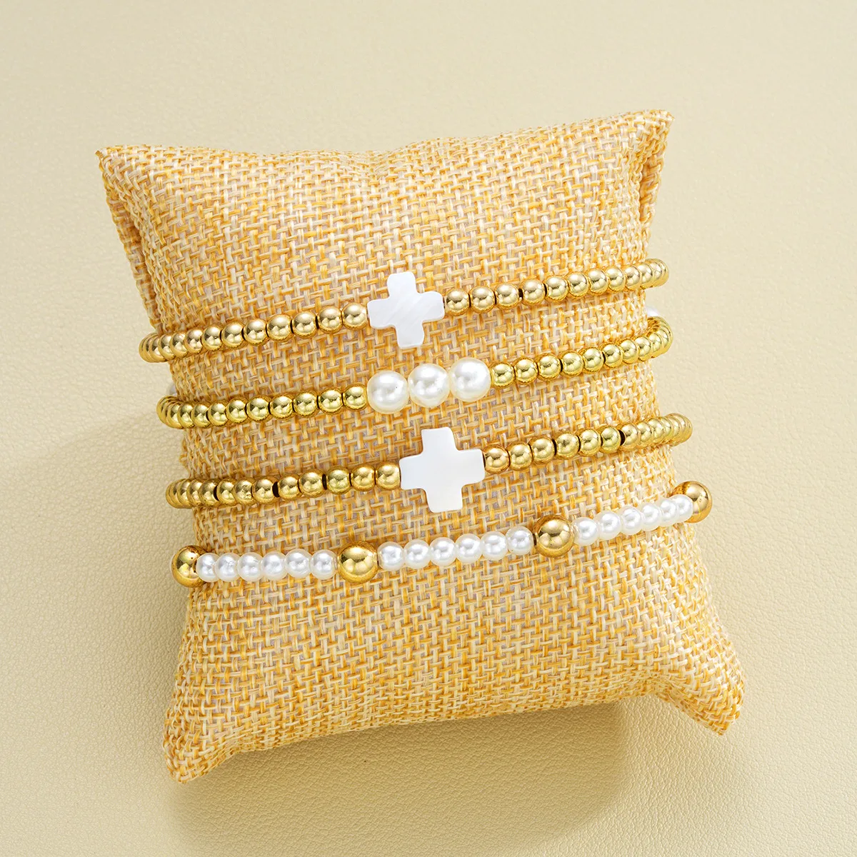 Retro Classic Style Geometric CCB Imitation Pearl Plating Women's Bracelets display picture 2