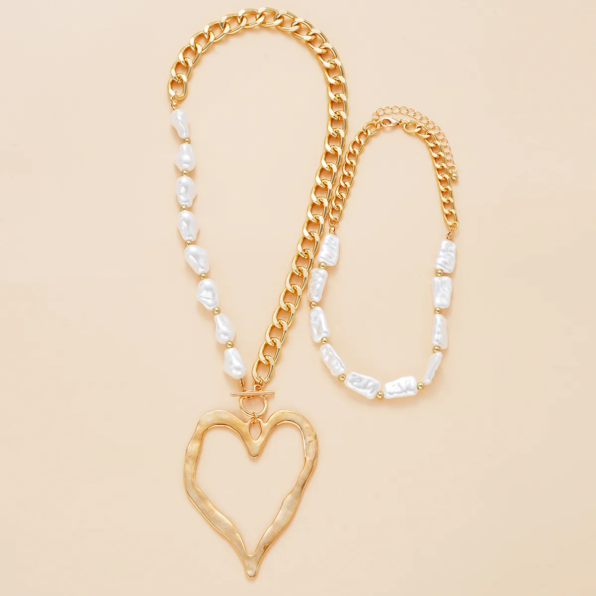 Exaggerated Heart Shape Imitation Pearl Alloy Beaded Chain Statement Necklaces Wholesale display picture 6