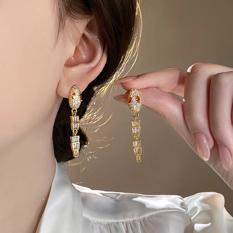 1 Pair Shiny Snake Inlay Alloy Rhinestones Drop Earrings display picture 2