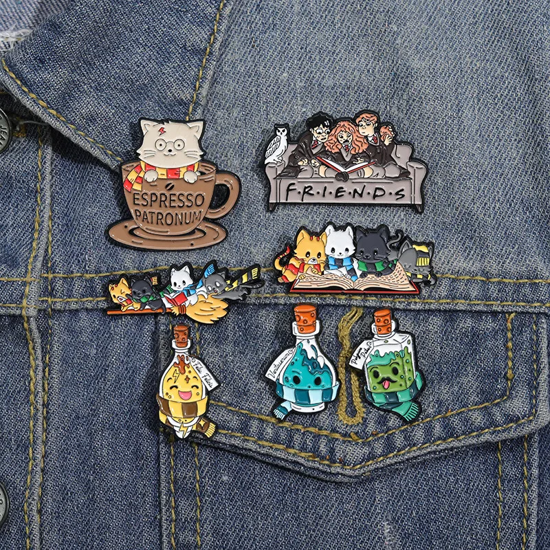 Cartoon Style Cute Animal Cat Magic Medicine Bottle Alloy Stamping Stoving Varnish Plating Unisex Brooches display picture 7