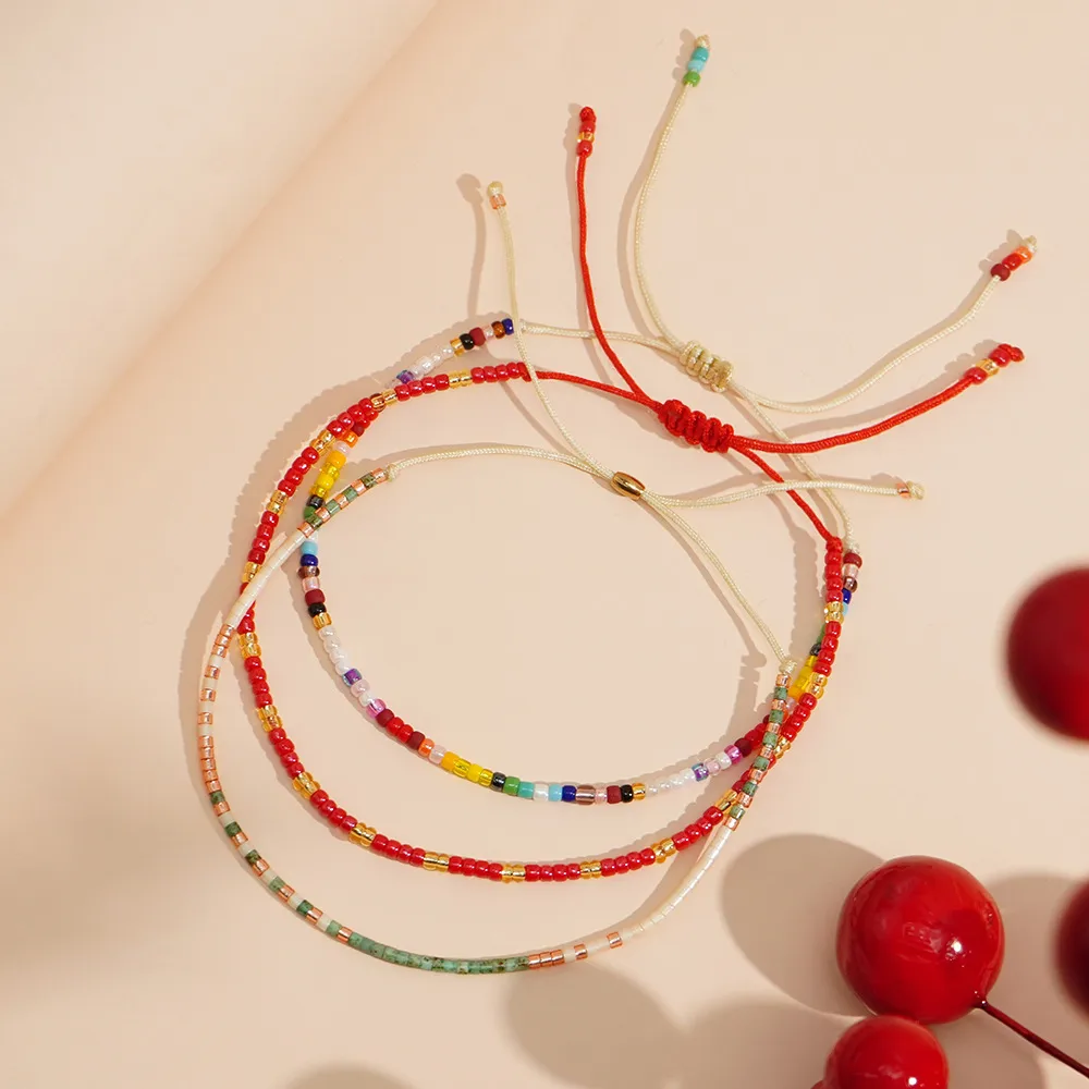 Bohemian Round Seed Bead Wax Line Copper  Beaded Bracelets Wholesale display picture 3