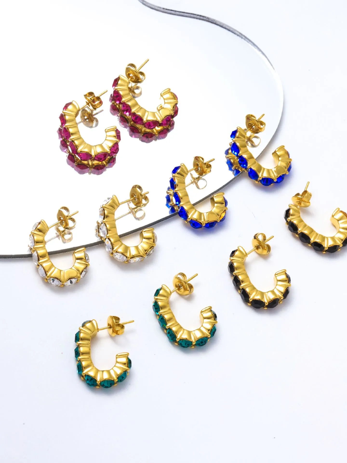 1 Pair IG Style Geometric Inlay 304 Stainless Steel Rhinestones 14K Gold Plated Ear Studs display picture 1