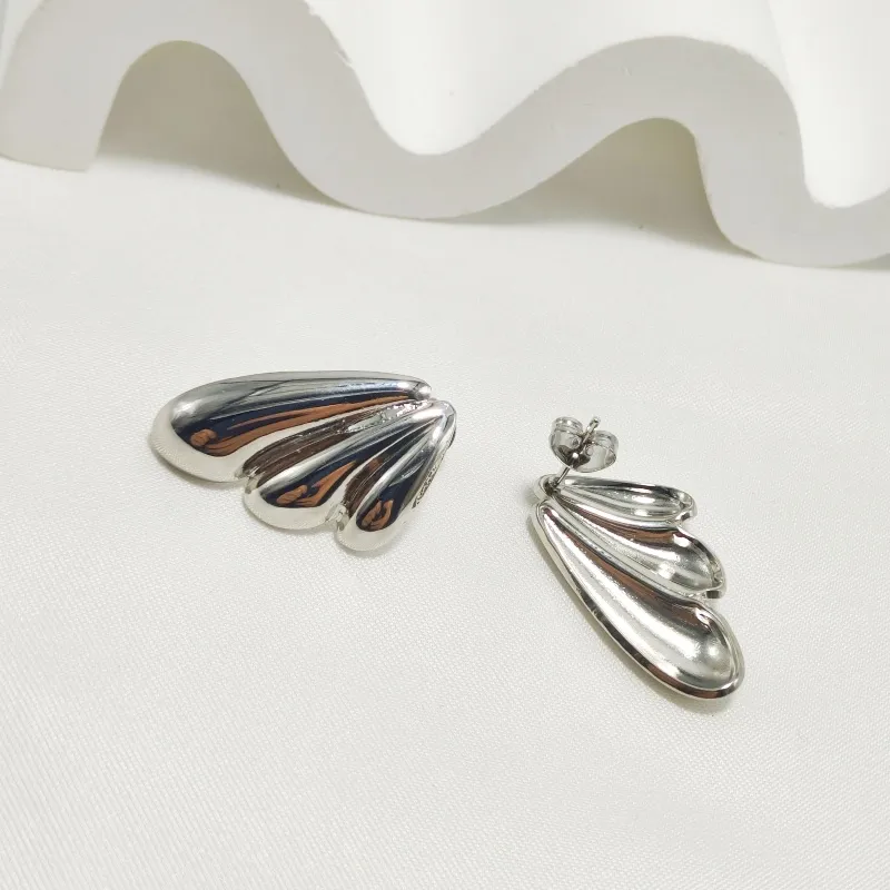 1 Pair Elegant Commute Wings 304 Stainless Steel 18K Gold Plated Ear Studs display picture 3