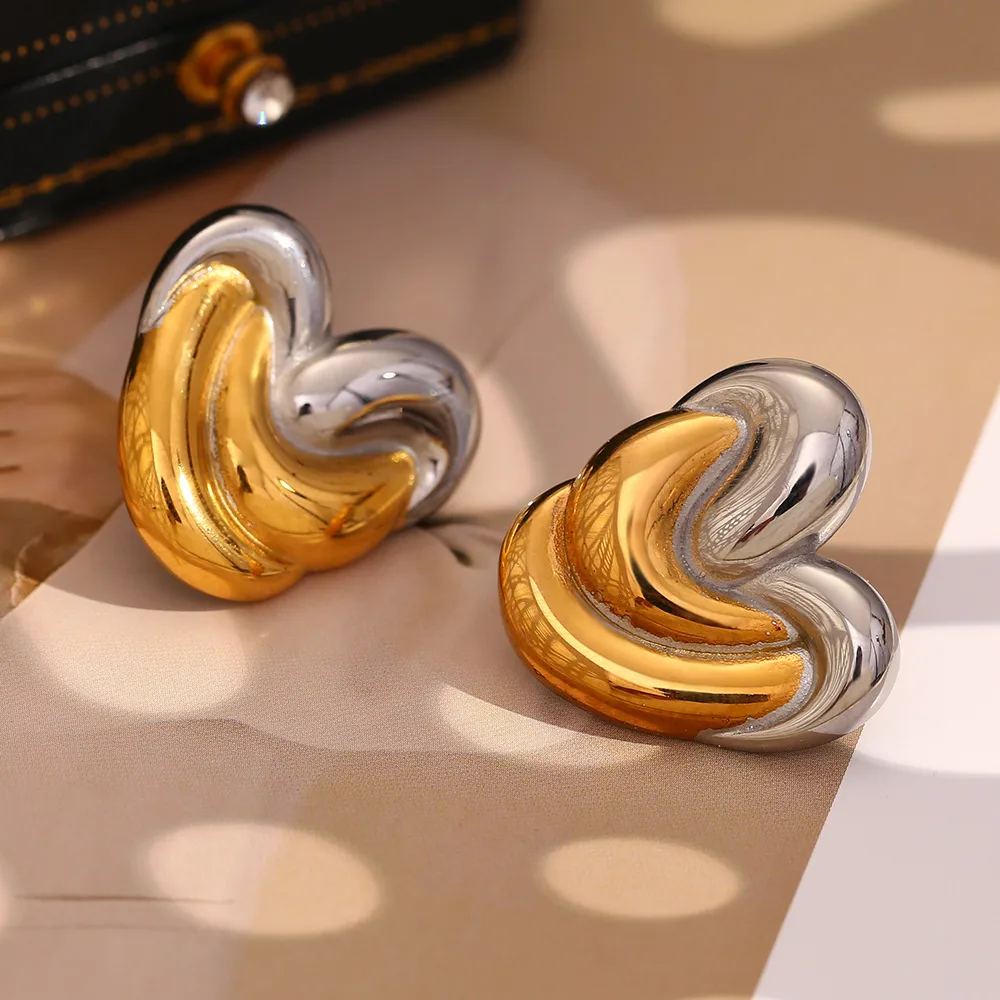 1 Pair Vintage Style Classic Style Heart Shape Mixed Metal Plating 304 Stainless Steel Ear Studs display picture 4