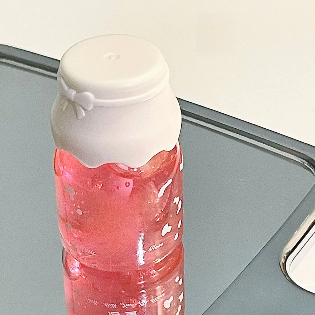 Smooth Moisturizing Nourishing Hydrating Fruit Juice Lip Gloss Lipstick Stacking Student Party Transparent Lip Oil display picture 1