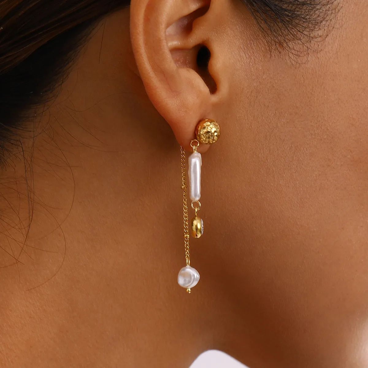 1 Pair Simple Style Classic Style Geometric 304 Stainless Steel Imitation Pearl Zircon Drop Earrings display picture 5