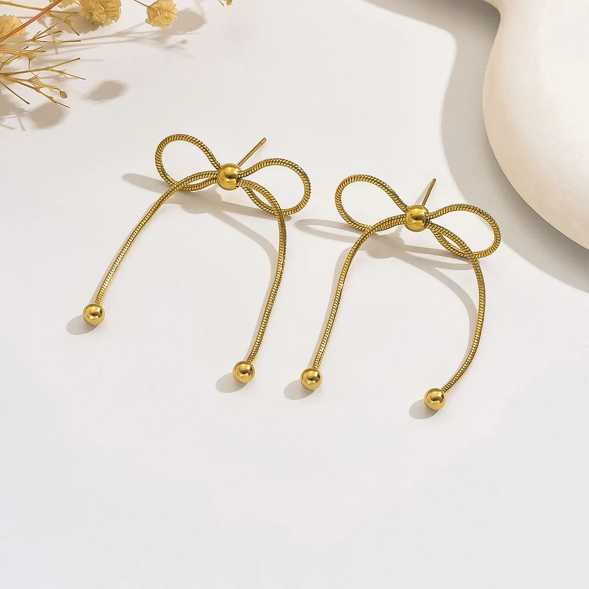1 Pair Cute Sweet Simple Style Bow Knot 304 Stainless Steel 18K Gold Plated Drop Earrings display picture 3