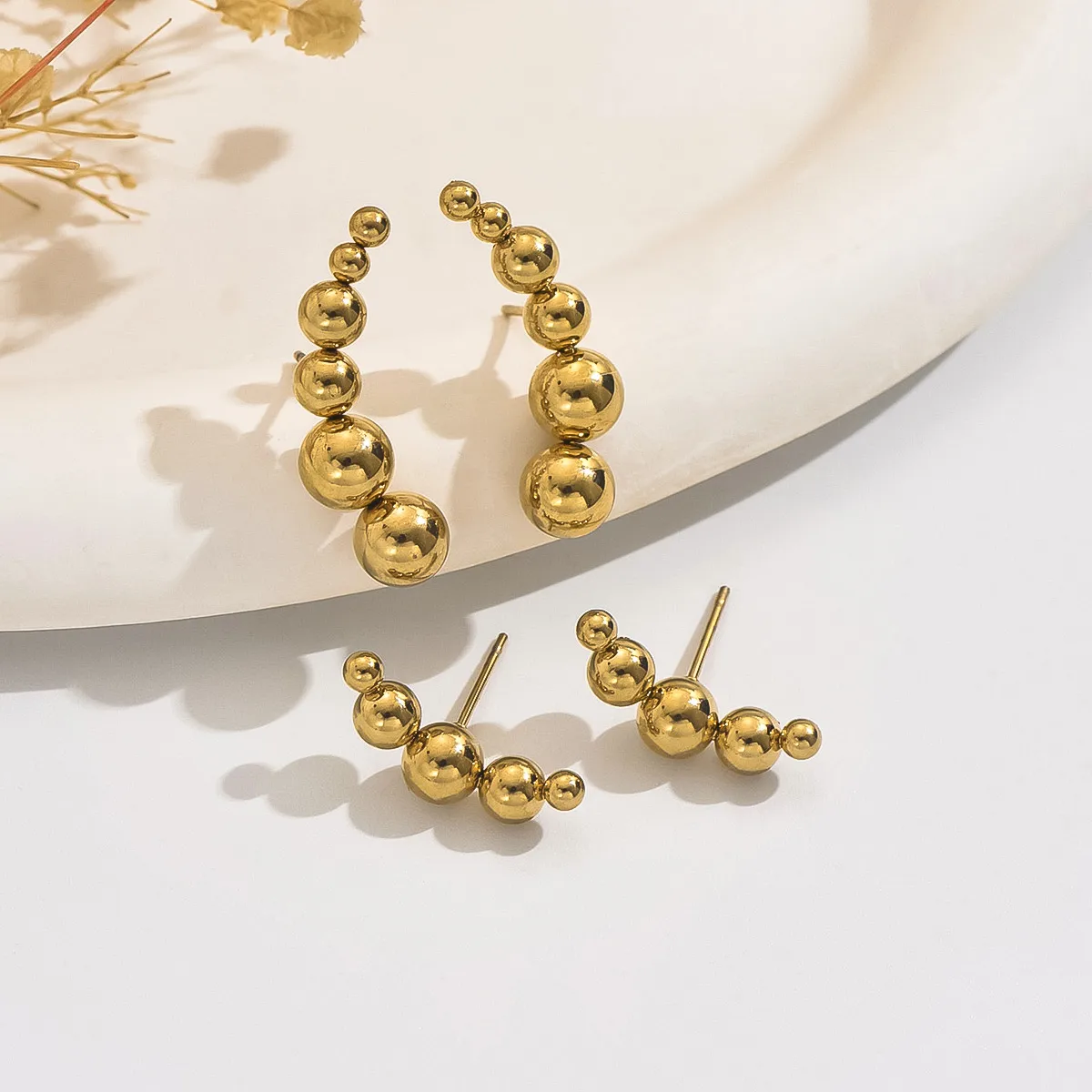 1 Set Classic Style Geometric Beads 304 Stainless Steel 18K Gold Plated Ear Studs display picture 4