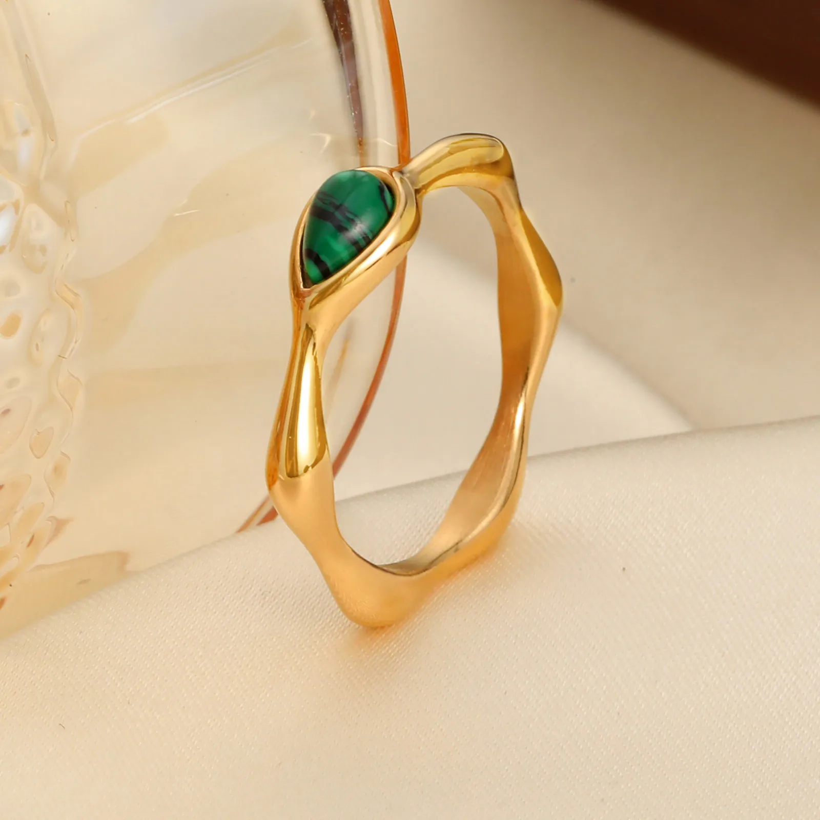 Wholesale Jewelry IG Style Water Droplets 304 Stainless Steel 18K Gold Plated Rings display picture 7