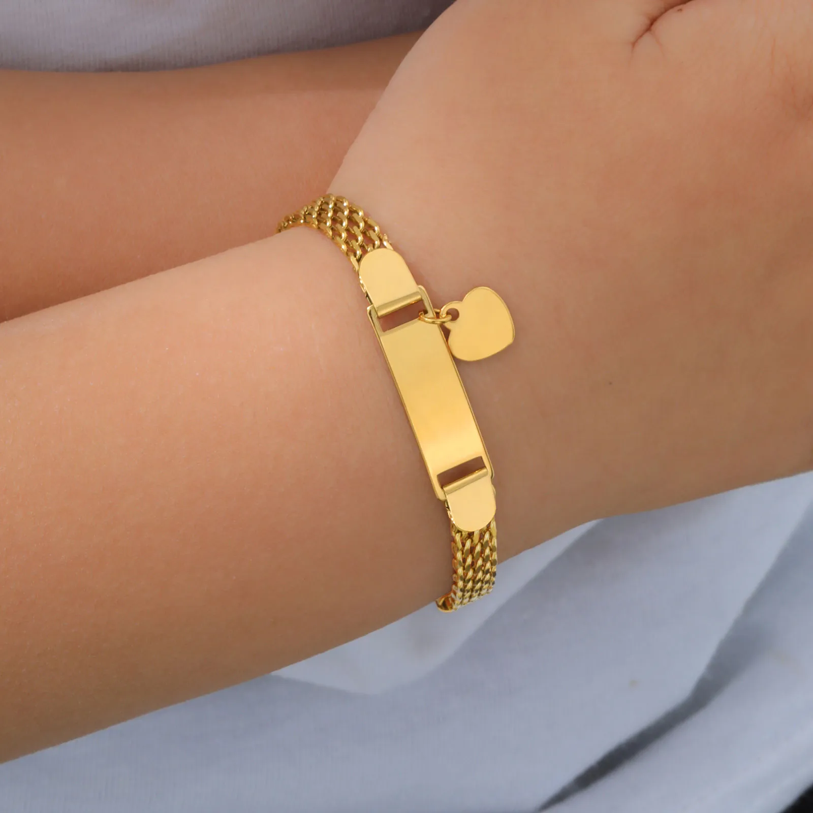 Cute Heart Shape Butterfly 304 Stainless Steel 18K Gold Plated Woven Chain Bracelets In Bulk display picture 4