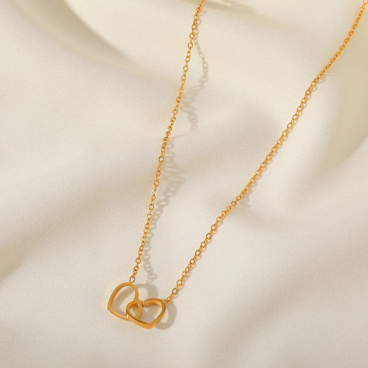Wholesale Jewelry Simple Style Heart 304 Stainless Steel 18K Gold Plated Plating Necklace display picture 1