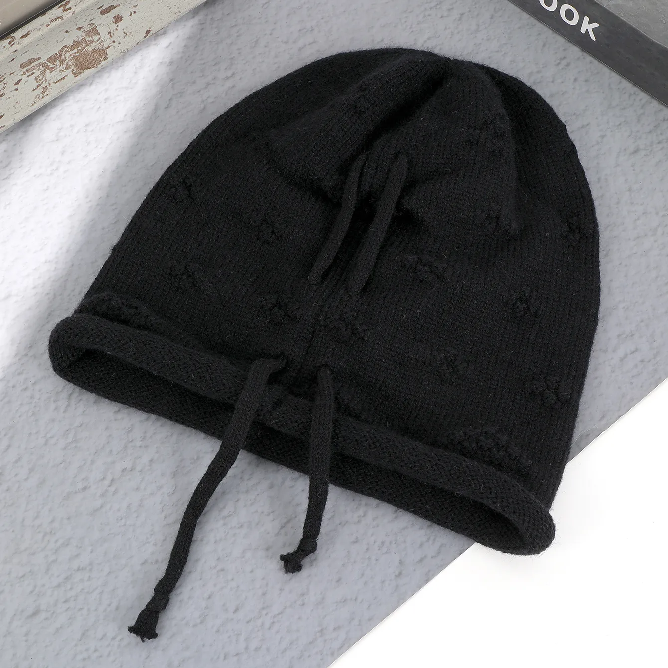 Women's Simple Style Solid Color Flower Drawstring Crimping Wool Cap display picture 1