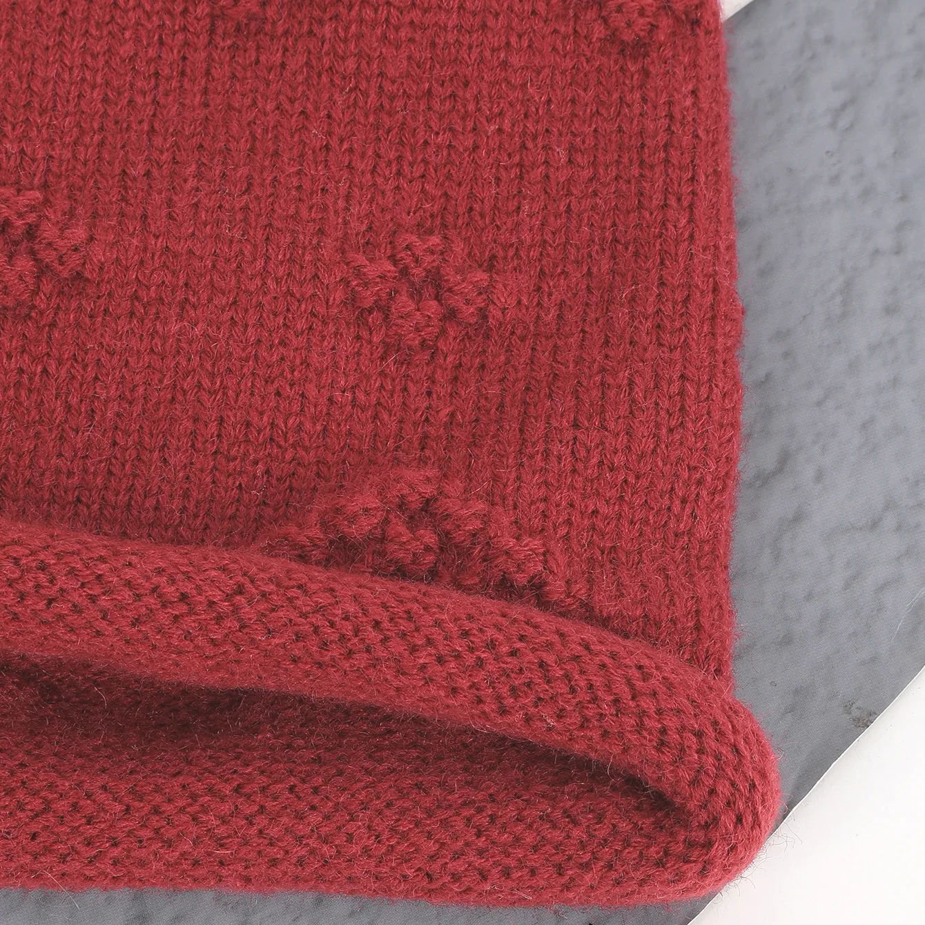 Women's Simple Style Solid Color Flower Drawstring Crimping Wool Cap display picture 6