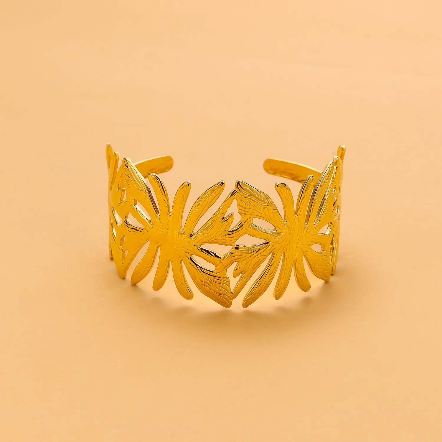 Retro Simple Style Leaves Solid Color Flower Titanium Steel Bangle In Bulk display picture 26