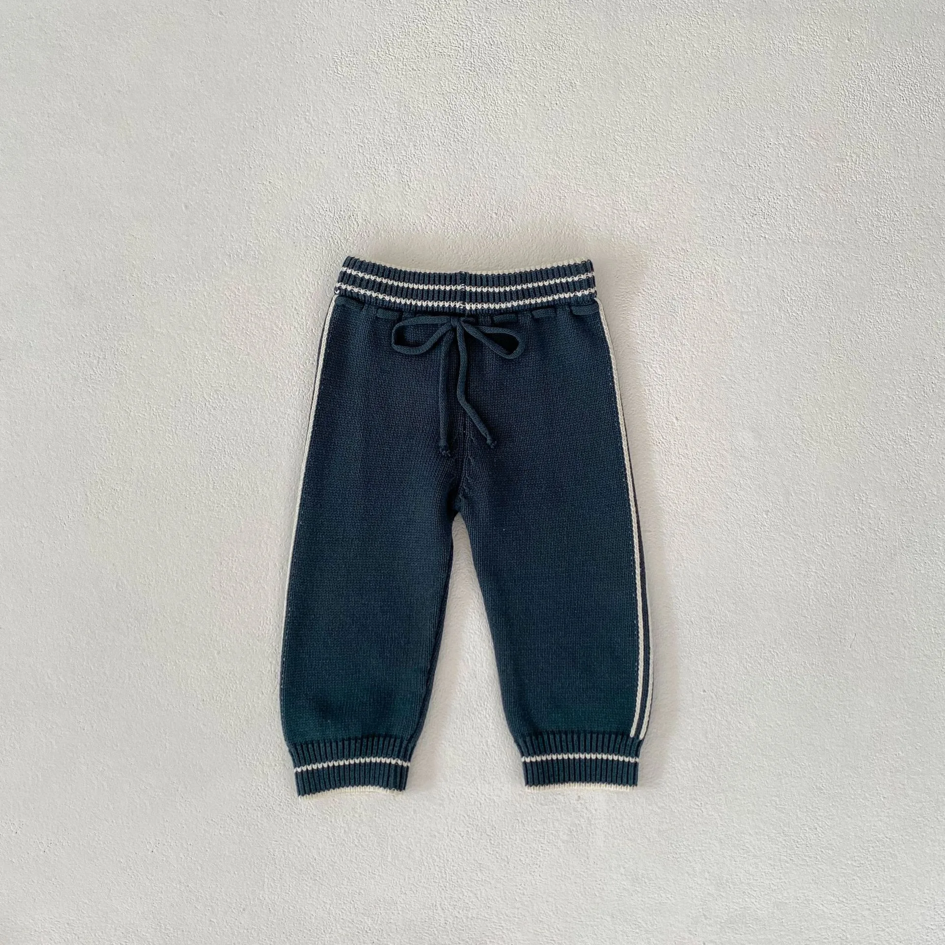 Autumn And Winter Infant Children's Sweater Suit Herringbone Jacquard Knitted Coat + Striped Stitching Knitted Trousers display picture 15