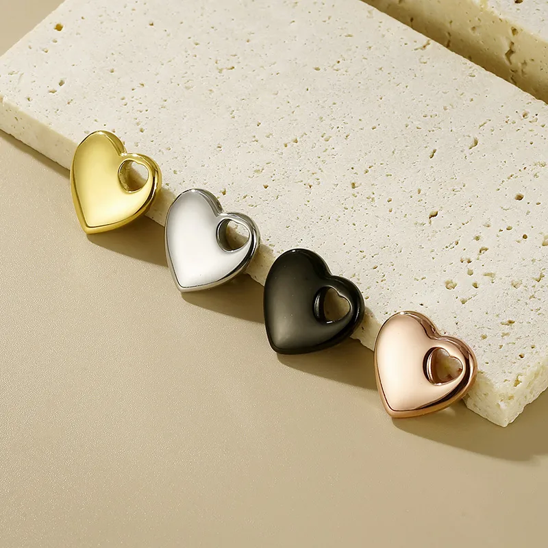 1 Piece Titanium Steel 18K Gold Plated Heart Shape Polished Pendant display picture 2