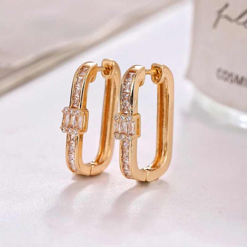 1 Pair Simple Style Geometric Plating Copper Hoop Earrings display picture 6