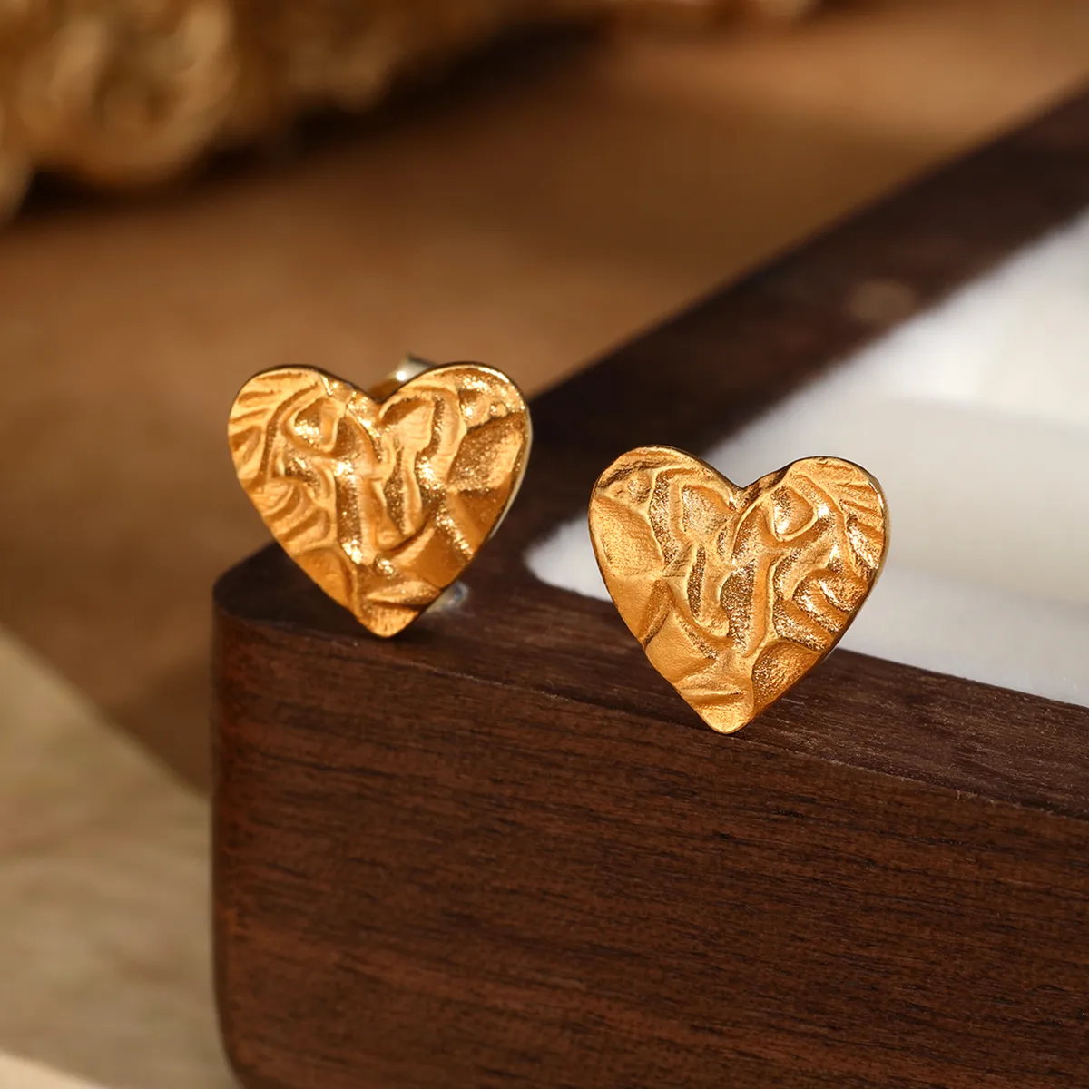 1 Pair 18K Gold Plated White Gold Plated 925 Sterling Silver Heart Shape Ear Studs display picture 2