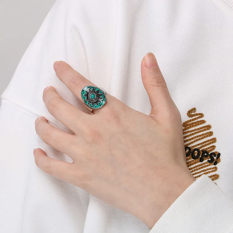 Wholesale Jewelry Retro Simple Style Oval 304 Stainless Steel Gem Enamel Inlay Rings display picture 5