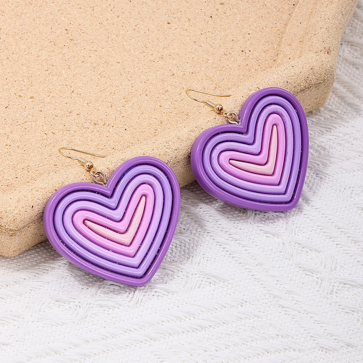 1 Pair Sweet Heart Shape Arylic Drop Earrings display picture 15