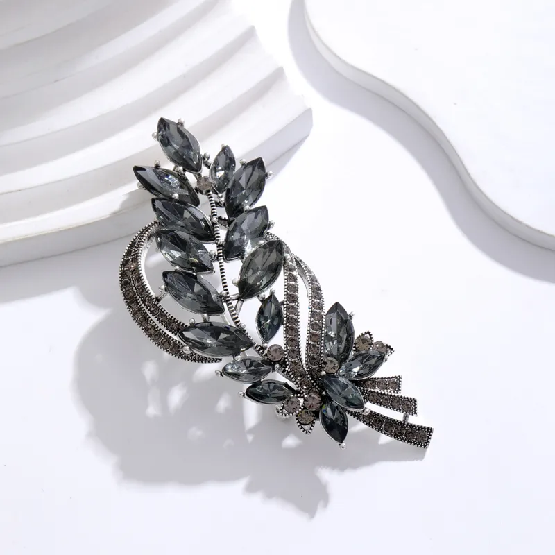 IG Style Human Leaf Flower Alloy Inlay Rhinestones Unisex Brooches display picture 26