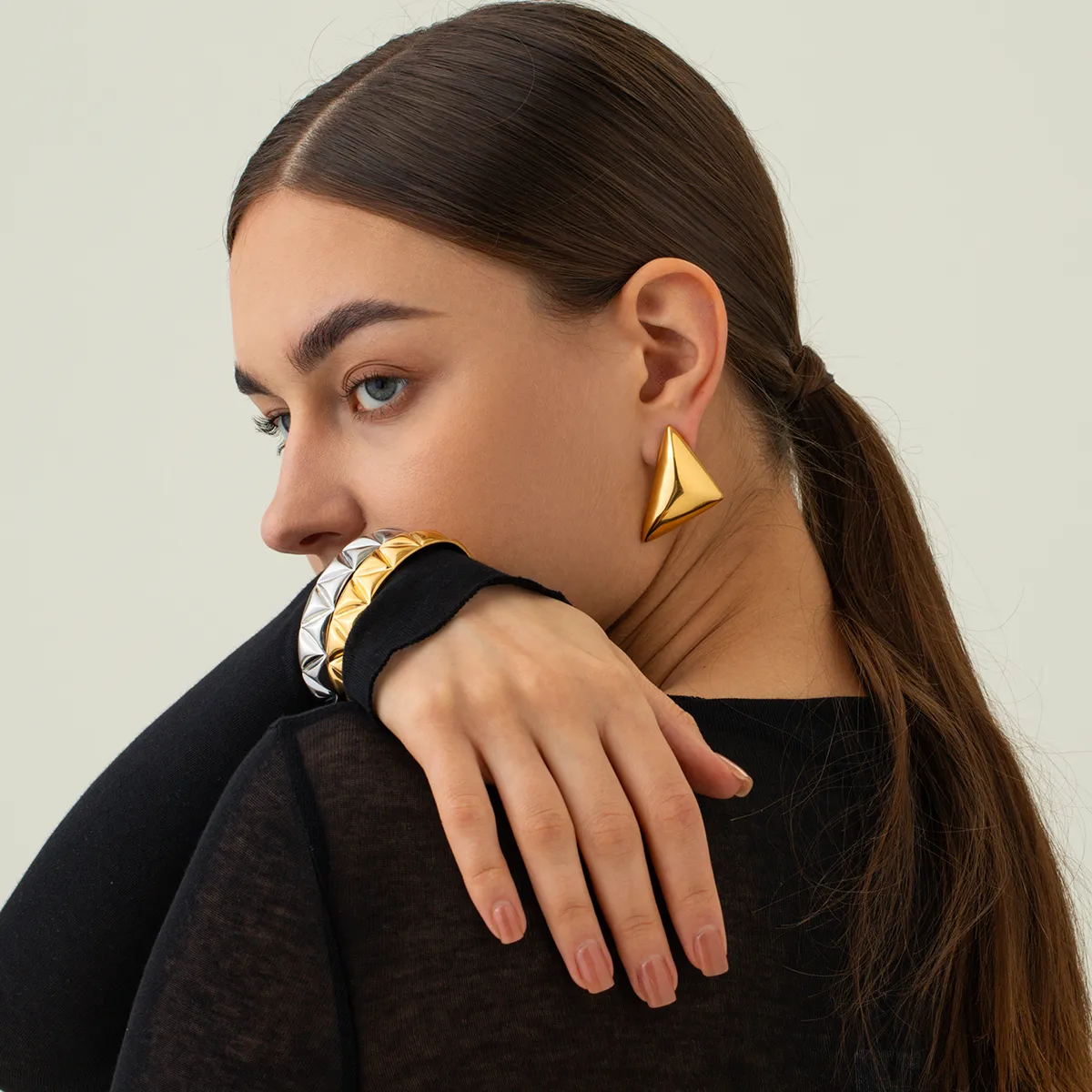 1 Pair Simple Style Classic Style Triangle Plating 316 Stainless Steel  18K Gold Plated Ear Studs display picture 6