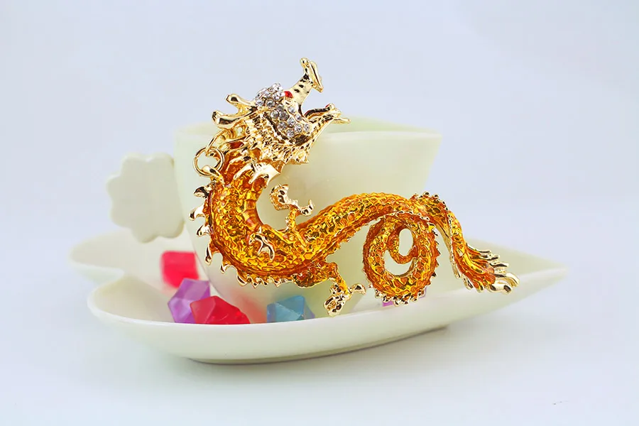 Retro Dragon Zinc Alloy Stoving Varnish Plating Inlay Rhinestones Unisex Bag Pendant Keychain display picture 2