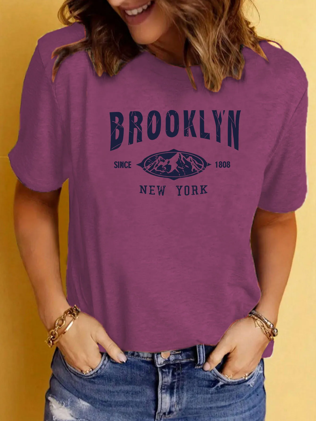 Women's T-shirt Short Sleeve T-Shirts Printing Streetwear Letter Mountain display picture 3