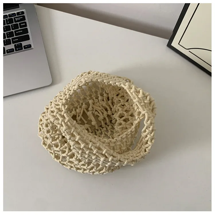 Women's Small Cotton Solid Color Basic Weave Open Handbag display picture 11