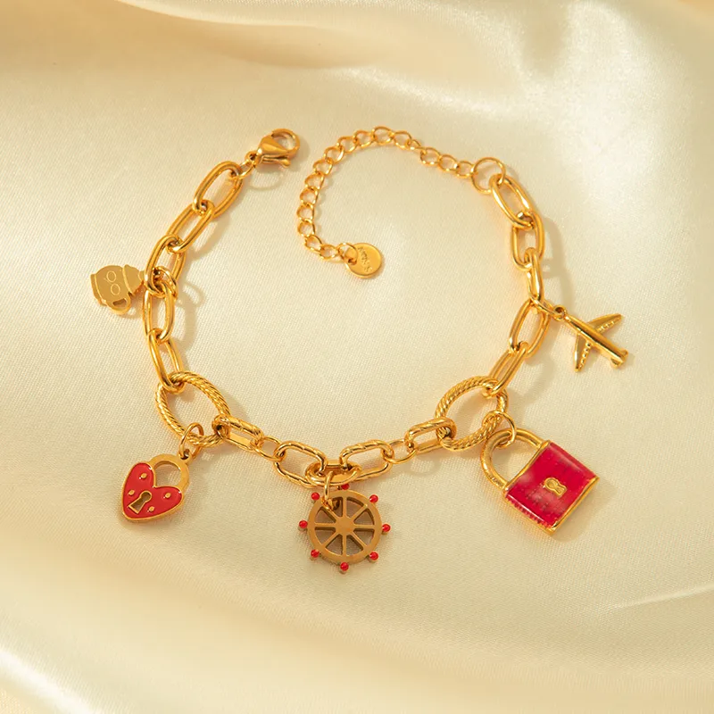 Sweet Heart Shape Lock 304 Stainless Steel 14K Gold Plated Bracelets In Bulk display picture 1