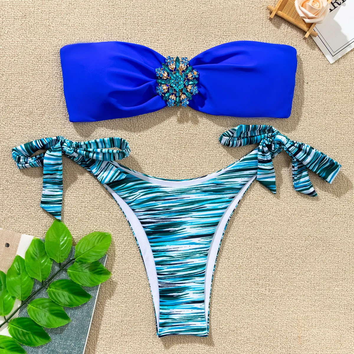 Women's Waves 2 Pieces Set Bikinis Swimwear display picture 2