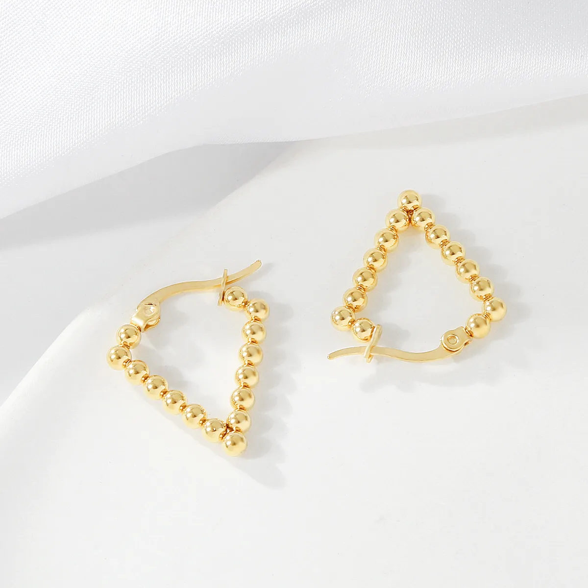 1 Pair Simple Style U Shape Round Square Plating 304 Stainless Steel 18K Gold Plated Earrings display picture 3
