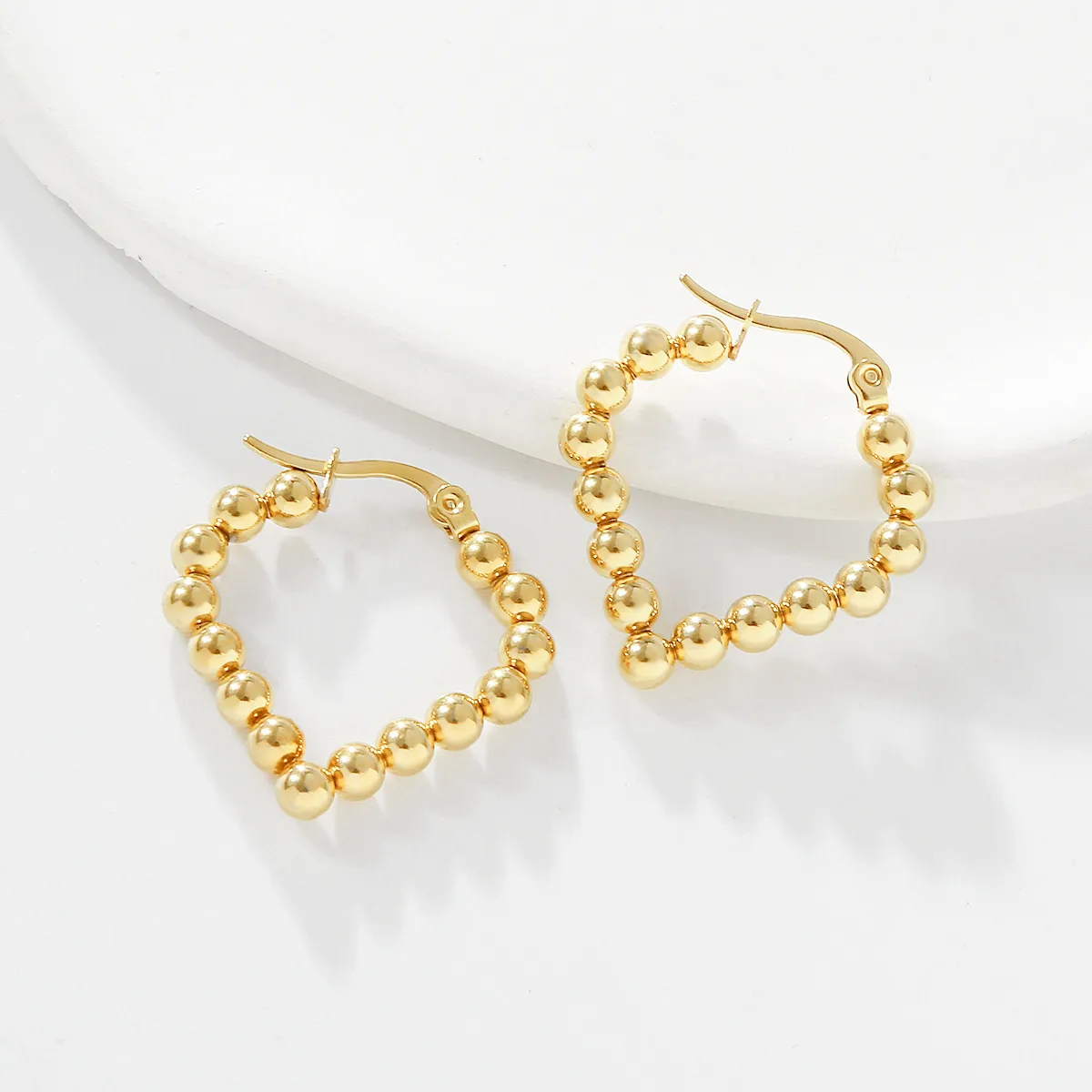 1 Pair Simple Style U Shape Round Square Plating 304 Stainless Steel 18K Gold Plated Earrings display picture 18