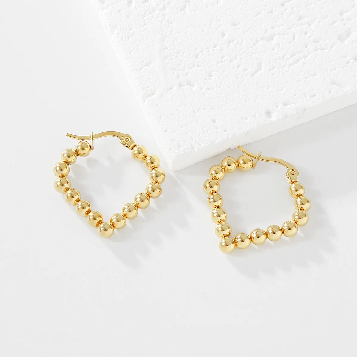 1 Pair Simple Style U Shape Round Square Plating 304 Stainless Steel 18K Gold Plated Earrings display picture 19