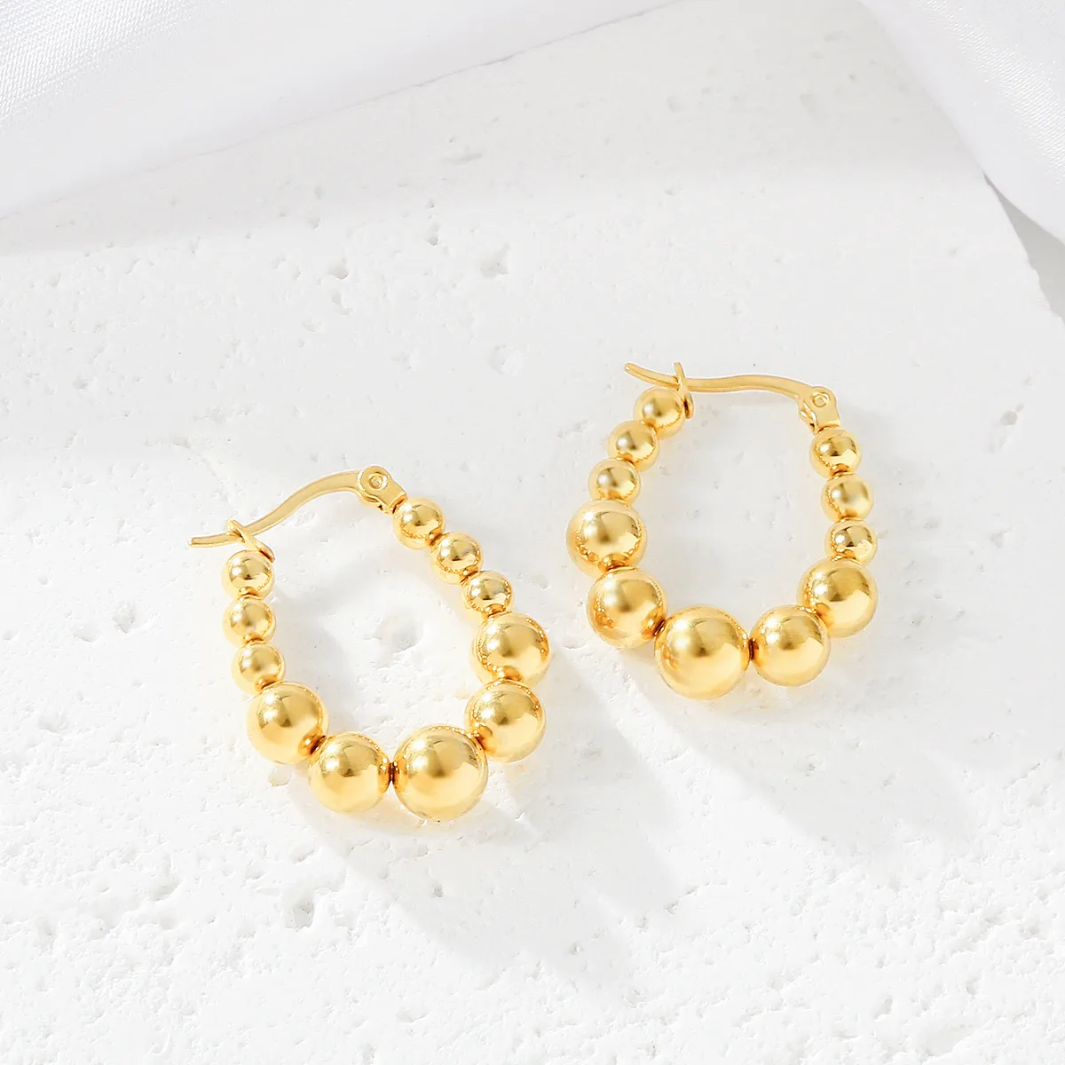 1 Pair Simple Style U Shape Round Square Plating 304 Stainless Steel 18K Gold Plated Earrings display picture 24