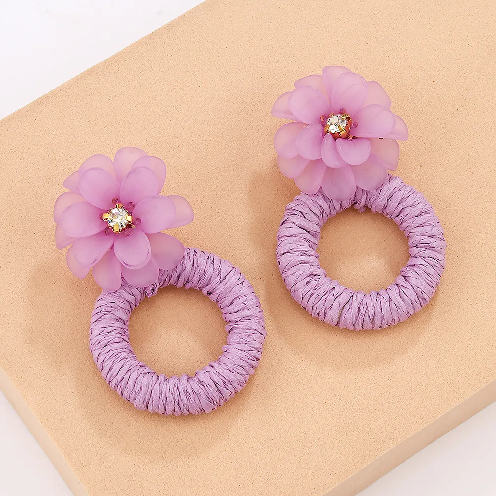 1 Pair Vacation Beach Sweet Circle Flower Arylic Raffia Hoop Earrings display picture 11