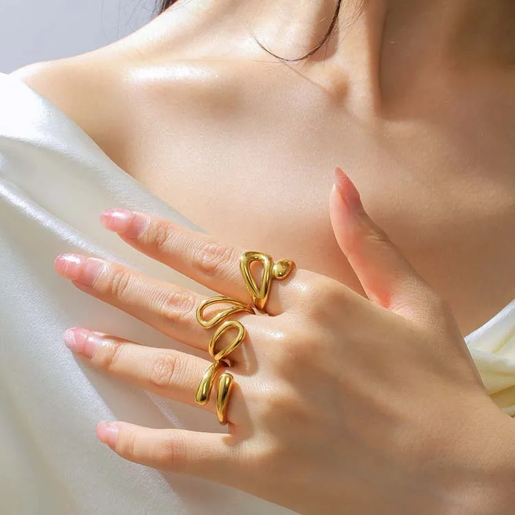Simple Style Classic Style Solid Color 304 Stainless Steel 18K Gold Plated Rings In Bulk display picture 1