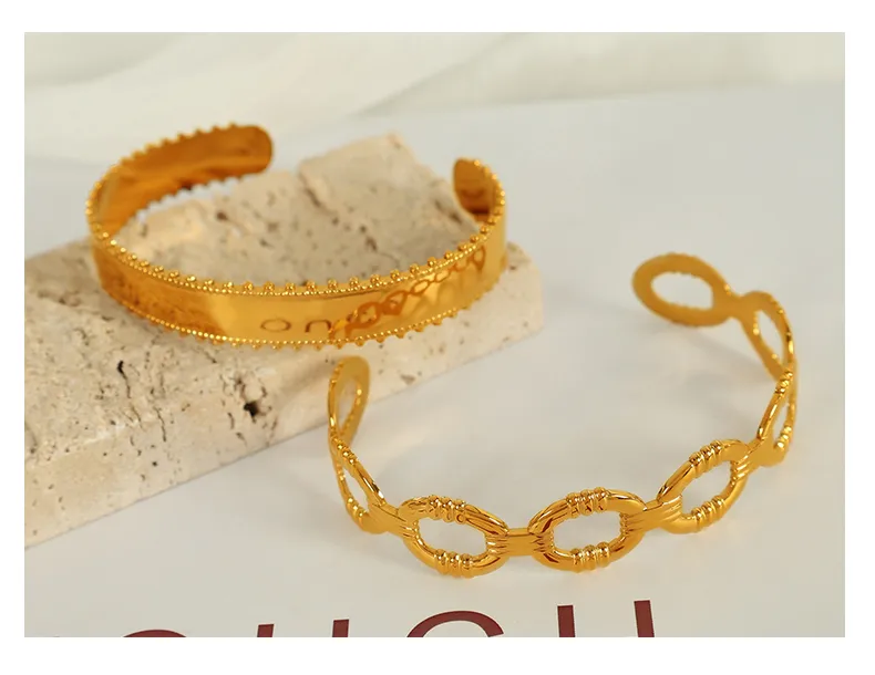 Titanium Steel 18K Gold Plated IG Style Cool Style Plating Circle Waves Bangle display picture 2