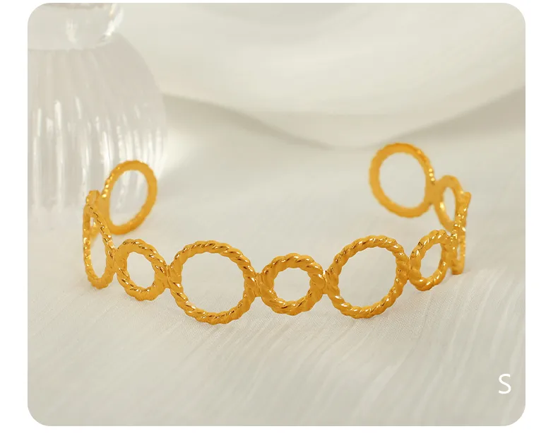 Titanium Steel 18K Gold Plated IG Style Cool Style Plating Circle Waves Bangle display picture 5
